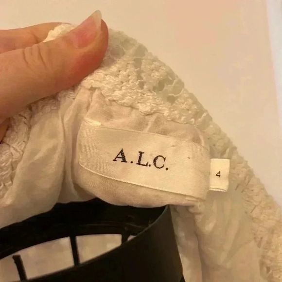 A.L.C. - Ivory Crochet Lace Off The Shoulder Dress-Sz 4 - Picture 4 of 5